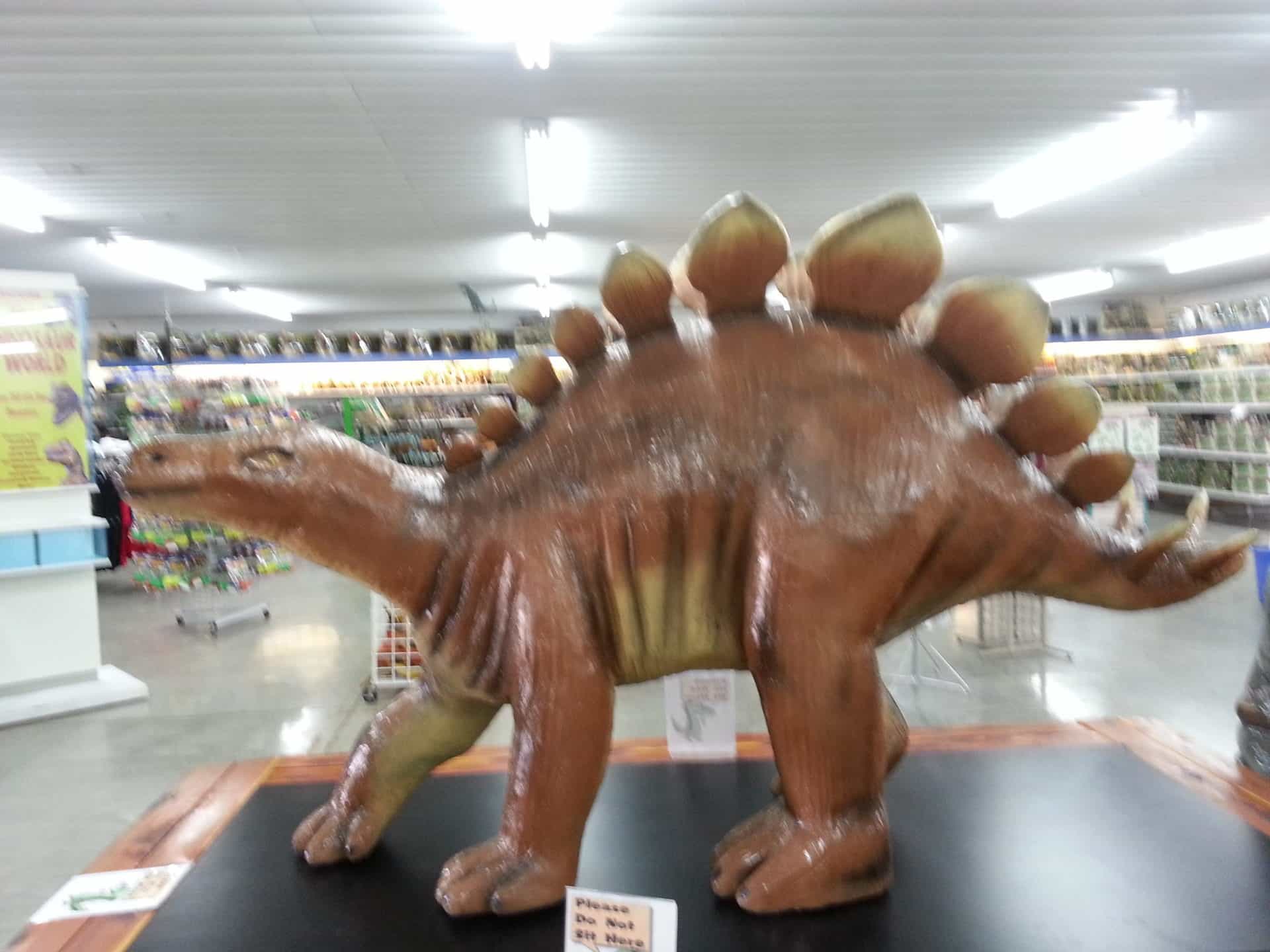 Dinosaur World stegosaurus statue