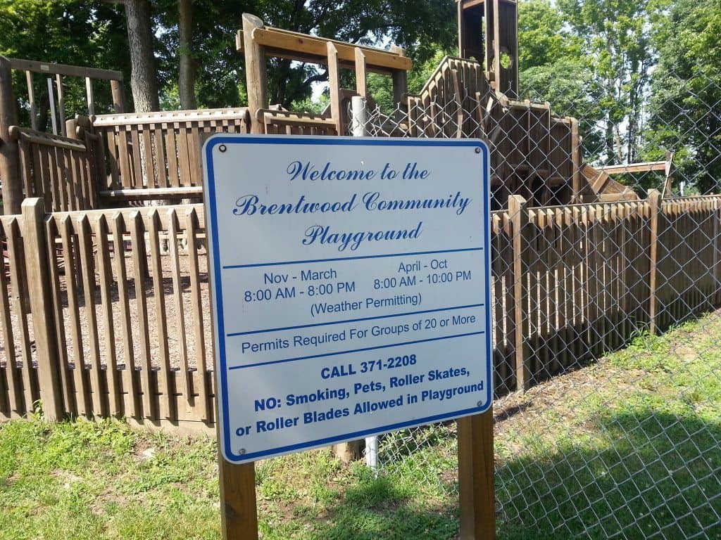 Crockett Park playground sign