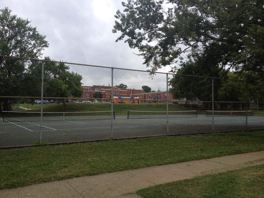 Fannie Mae Dees Park - Tennis Courts