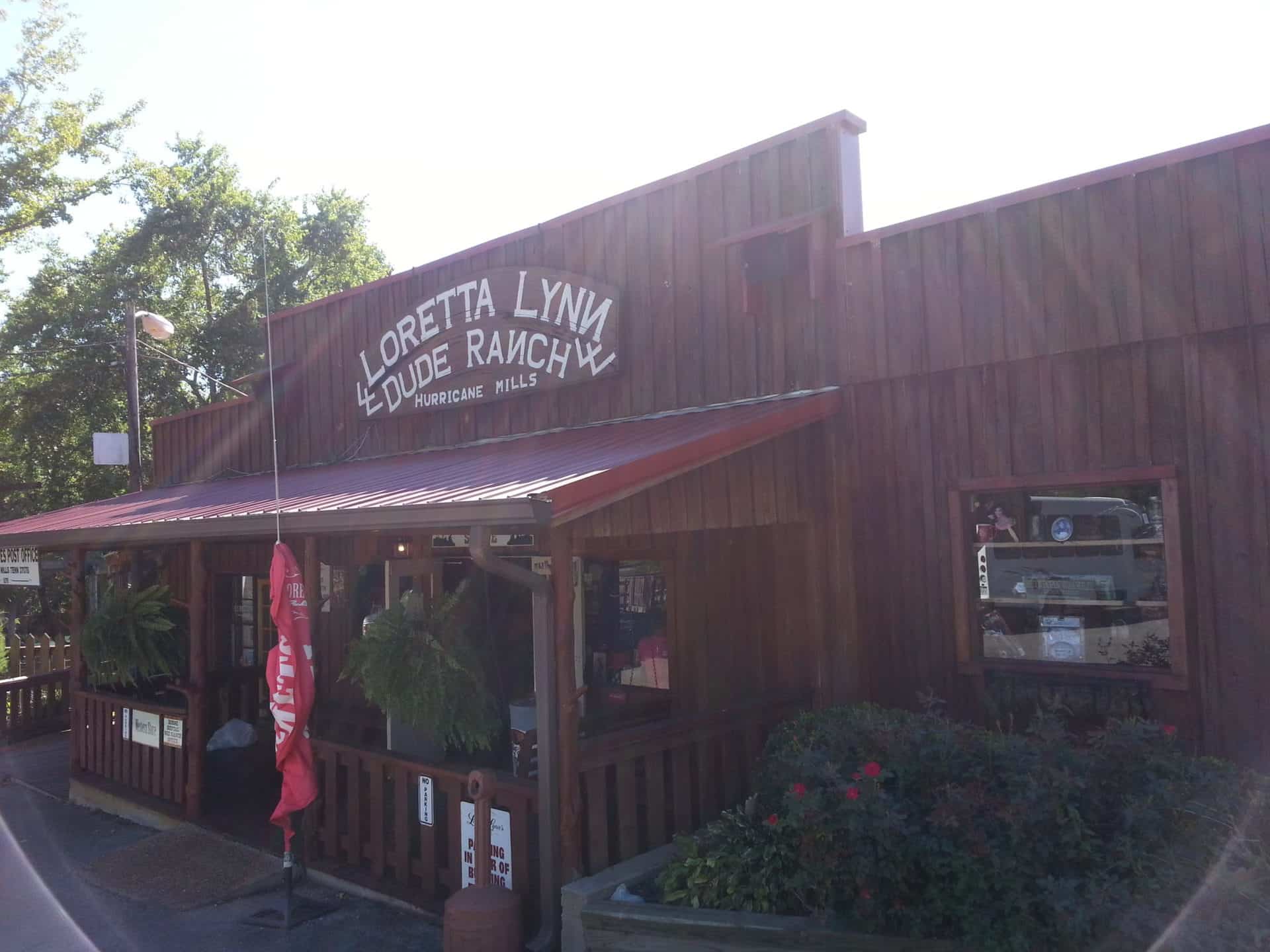 loretta lynn's ranch's main building