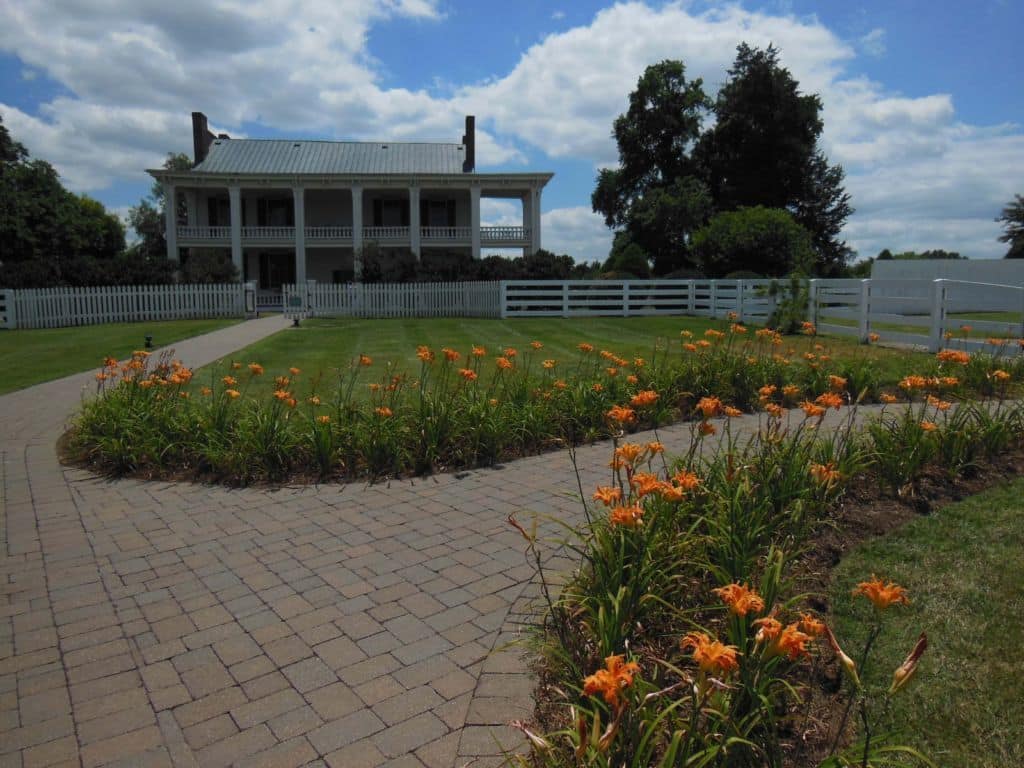 Carnton Plantation front lawn and garden of the home