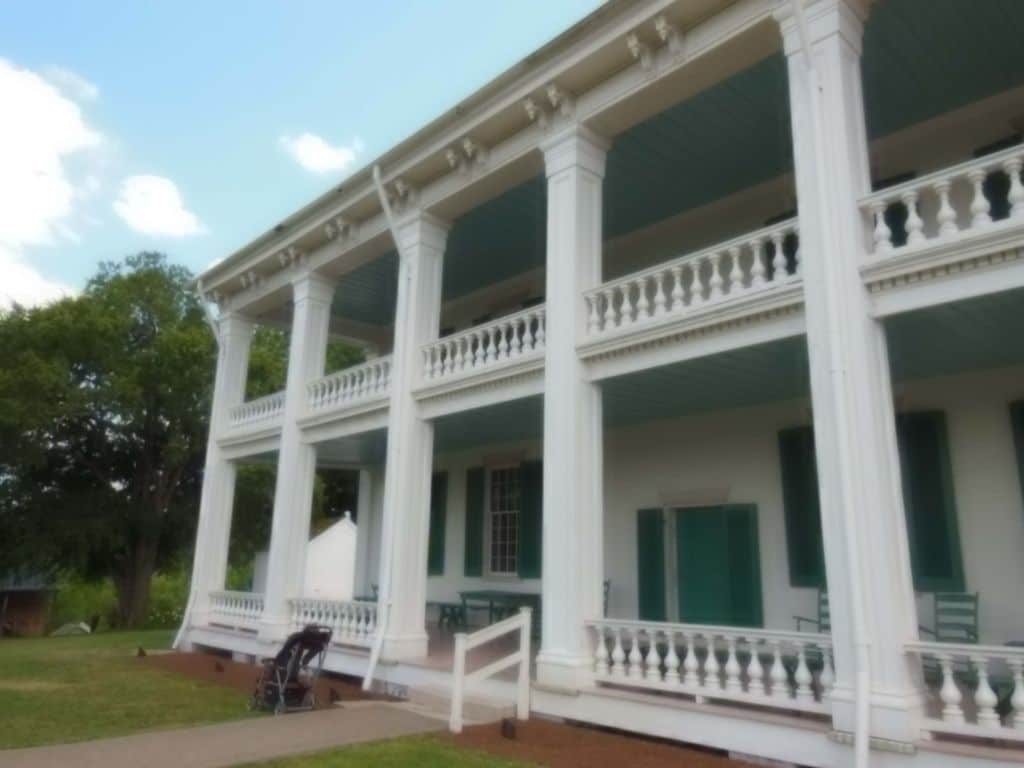 Carnton Plantation front entrance of the home