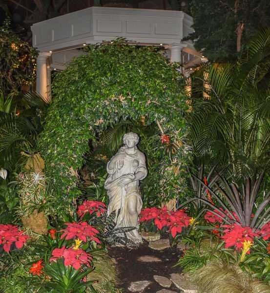 Gaylord Opryland Country Christmas - gardens