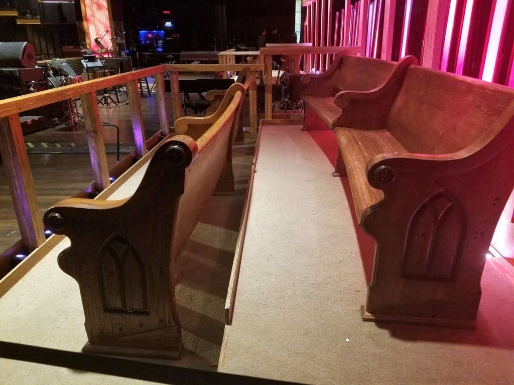 Grand Ole Opry - benches on stage for artist's guests