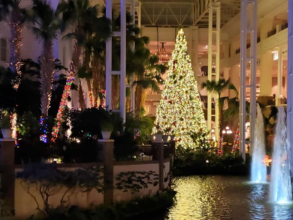 The Gaylord Opryland decorated for Christmas.